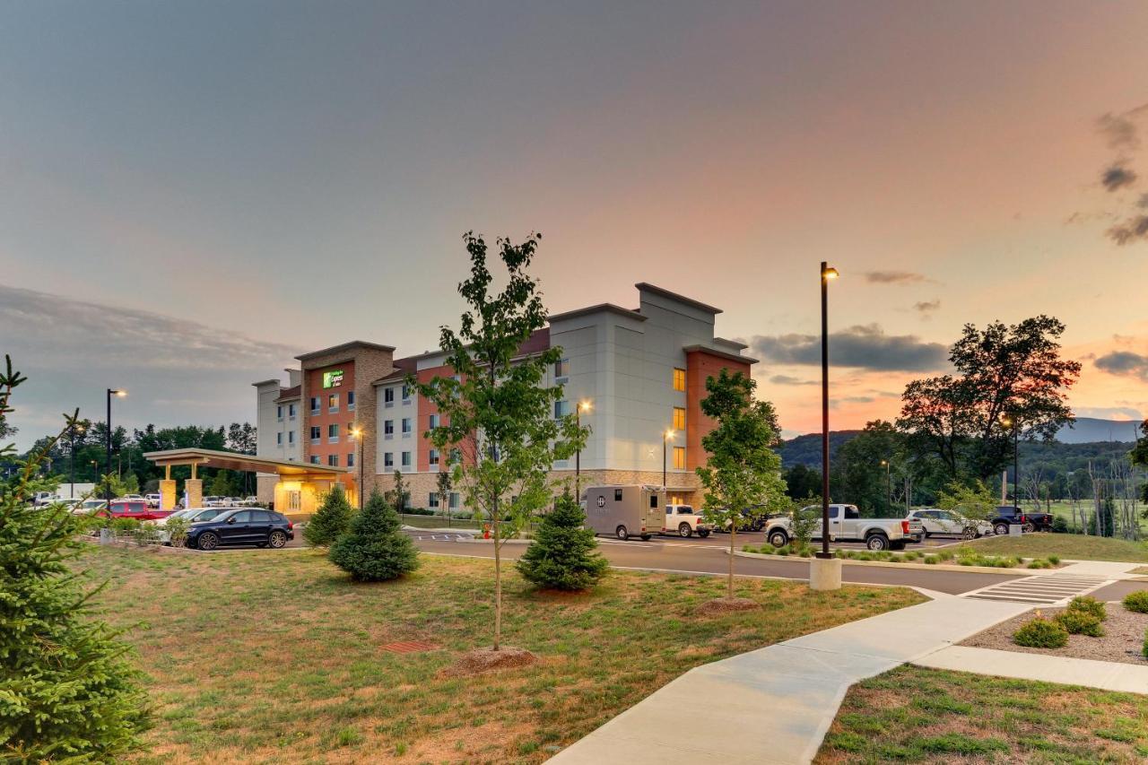 Holiday Inn Express & Suites - Saugerties - Hudson Valley By Ihg Exteriér fotografie